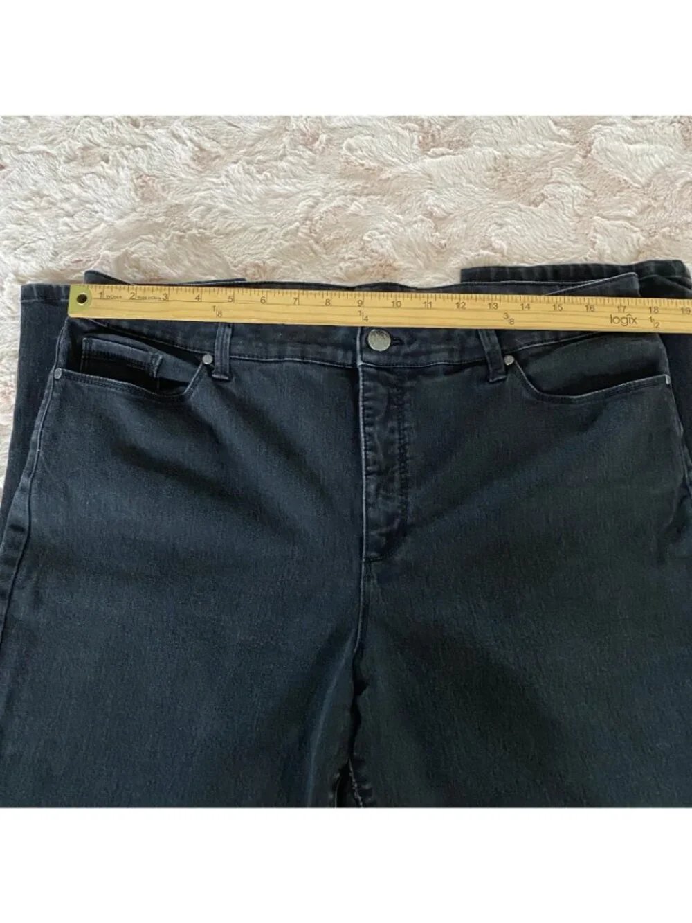 Bandolino Amy Jeans Womens 18 Black Denim Straight Slimming Stretch Mid Rise